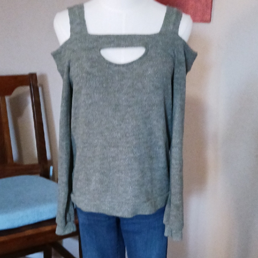 Daytrip Off-the-Shoulder Sweater - Gray/Green